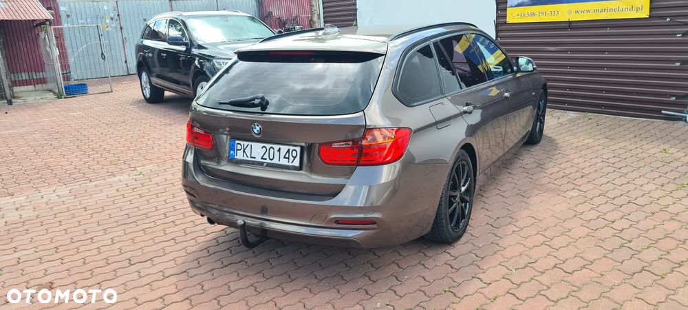 BMW Seria 3 320d - 5