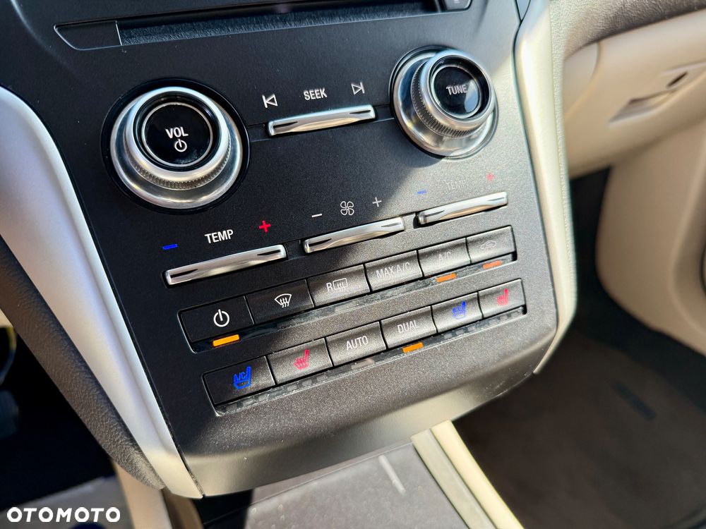 Ford Escape 2.0 EcoBoost AWD Titanium - 21