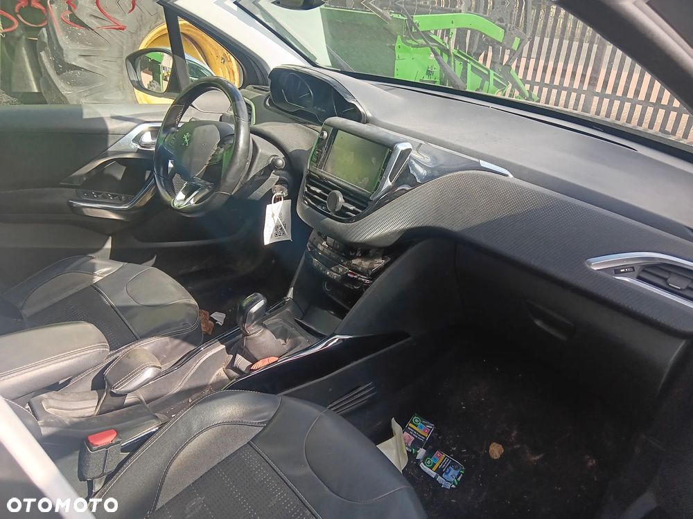 Peugeot 2008 PureTech 110 Stop&Start Active - 6