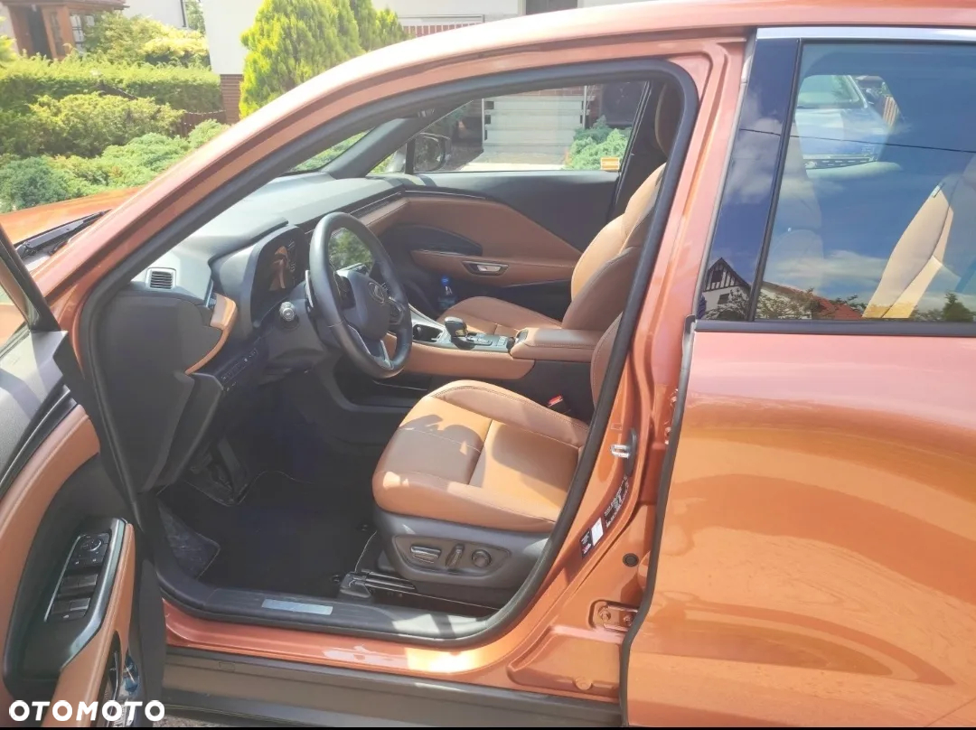 Lexus LBX 1.5 Hybrid Relax - 11