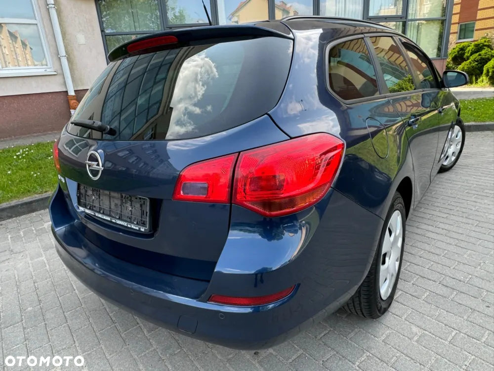 Opel Astra 1.6 Caravan Selection - 12