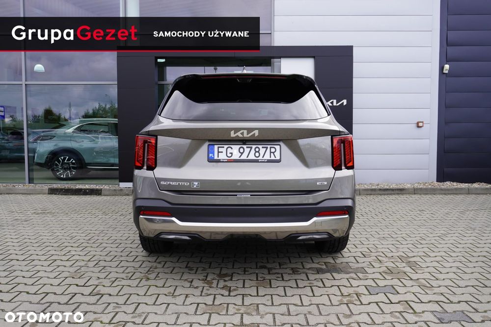 Kia Sorento - 3