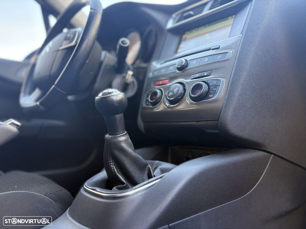 Citroën C4 1.6 BlueHDi Feel - 17