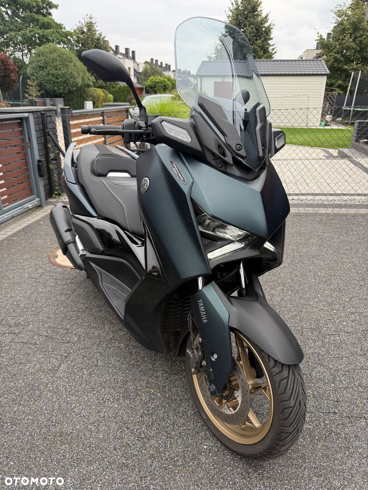 Yamaha X-max - 1