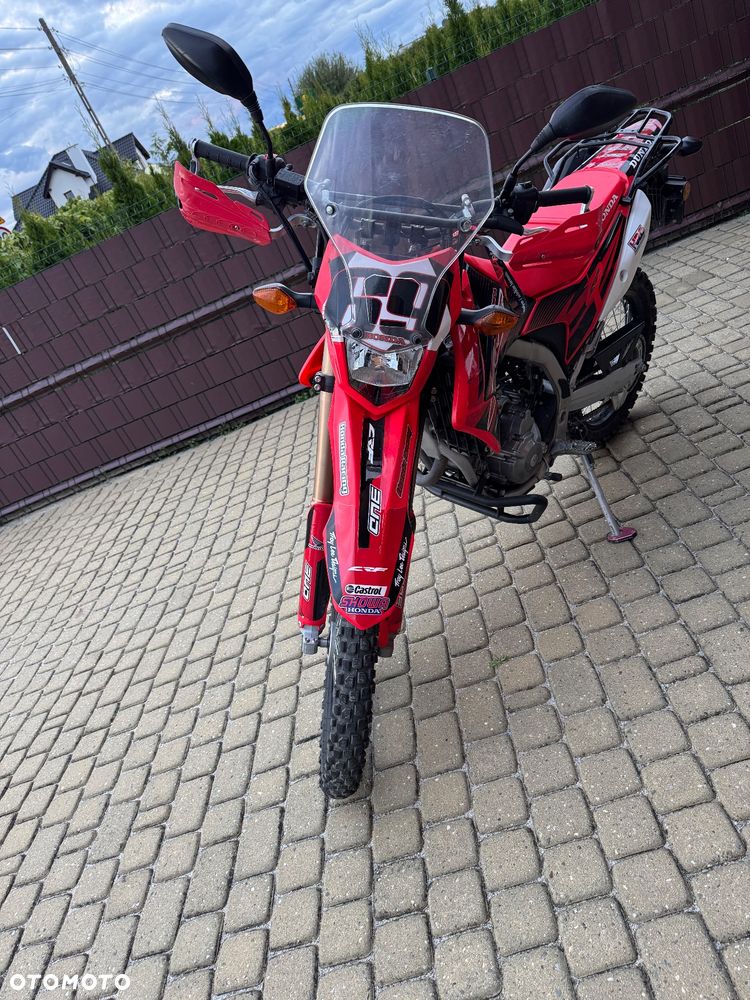 Honda CRF - 1