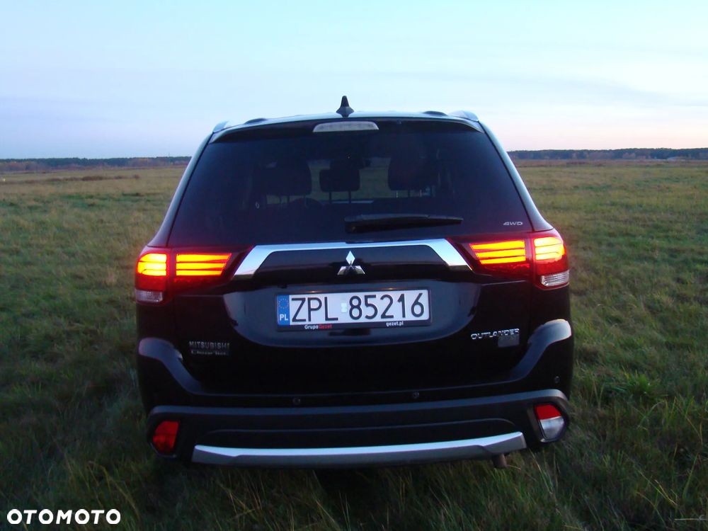 Mitsubishi Outlander 2.0 Intense + 4WD CVT - 7