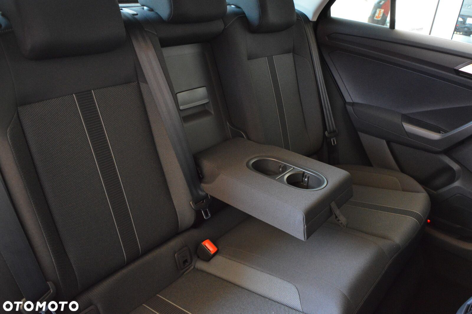 Volkswagen T-Cross - 20