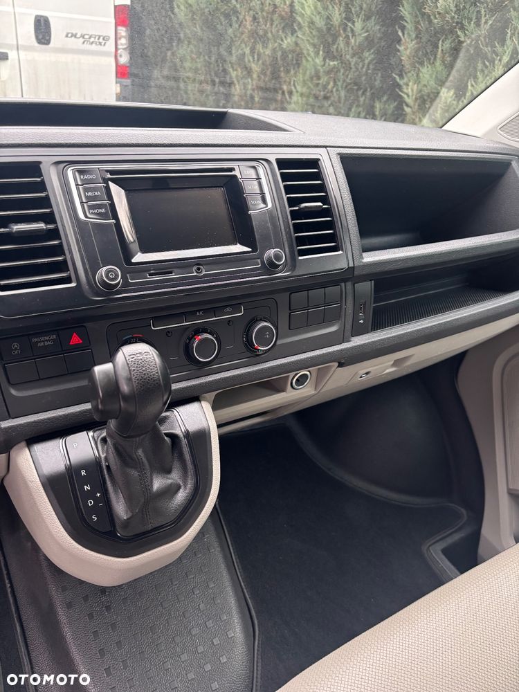 Volkswagen Transporter T6 - 23