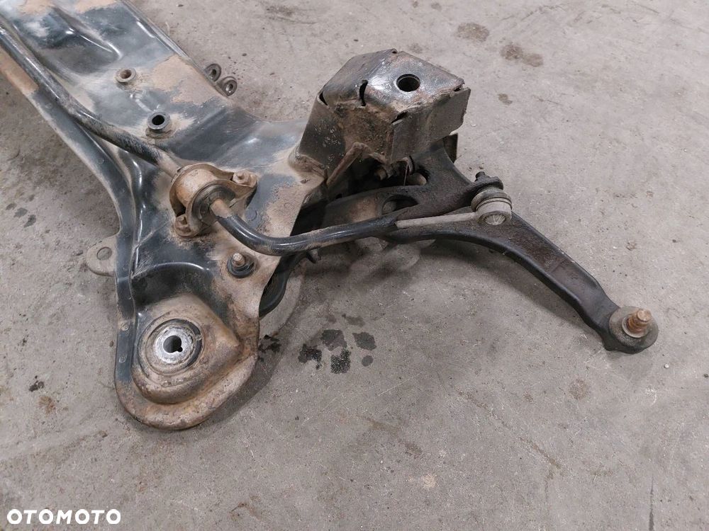 SANKI WÓZEK KOŁYSKA SILNIKA FIAT STILO I 1.9 JTD - 3