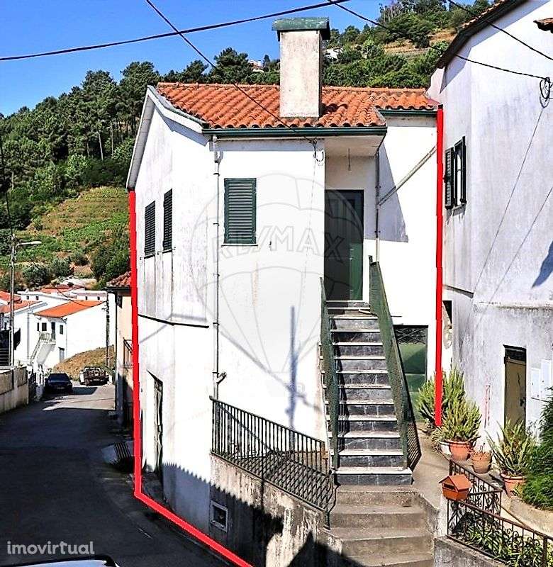 Moradia T1 para venda - Grande imagem: 2/11