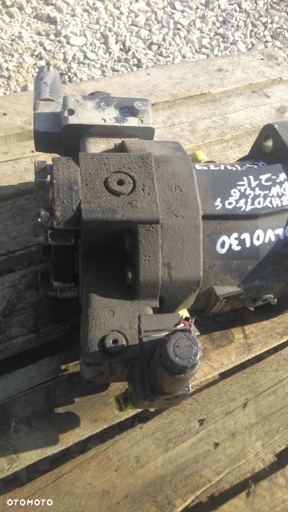 Silnik Hydrauliczny Volvo L30 L35 A6VM107DA5X  24801195 - 5