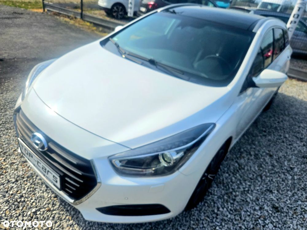 Hyundai i40 Kombi 2.0 Premium - 13