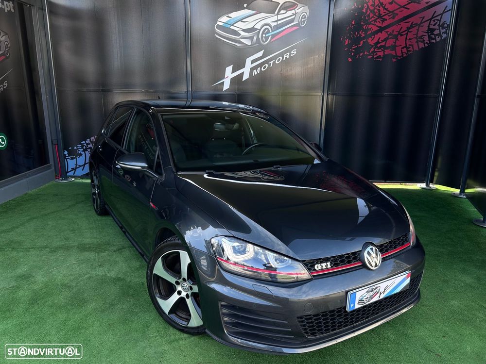 VW Golf 2.0 TSi GTi DSG Performance - 1