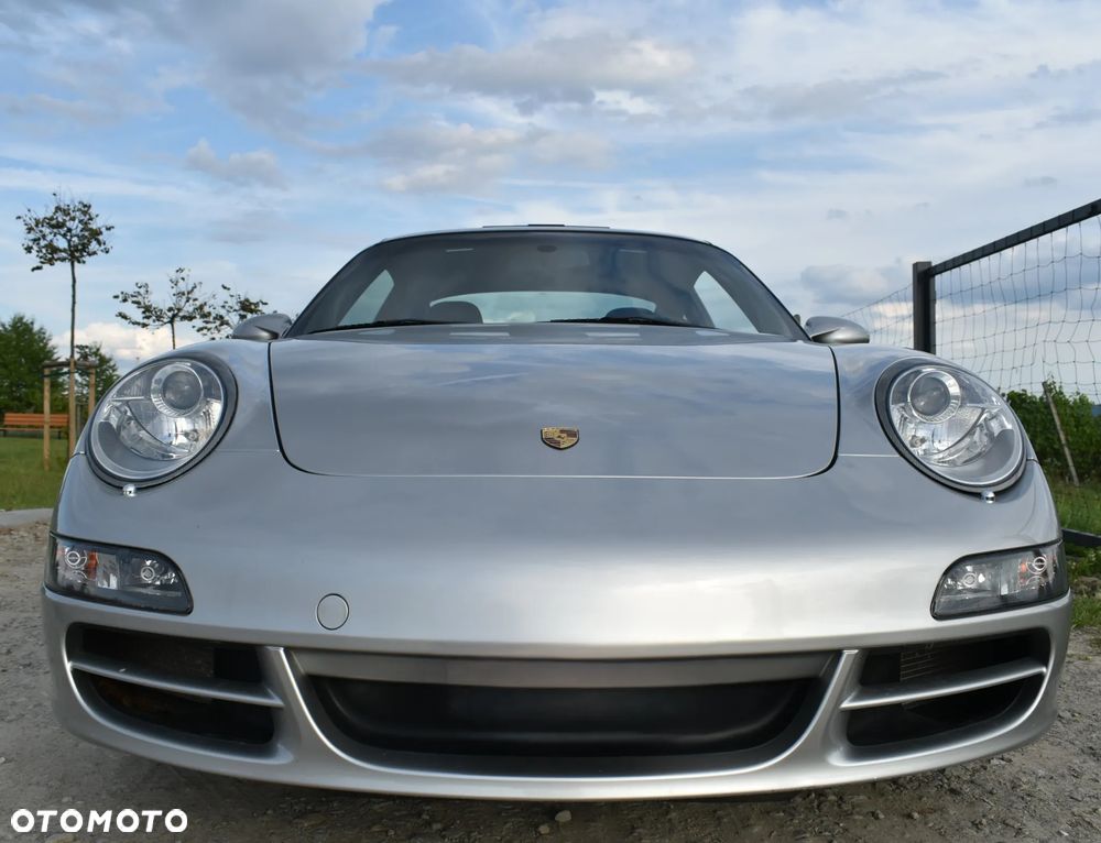 Porsche 911 Carrera S - 25