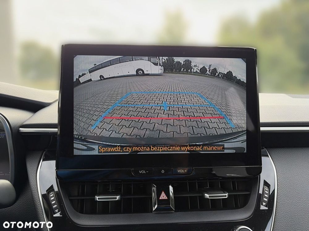 Toyota Corolla 2.0 Hybrid Comfort - 22