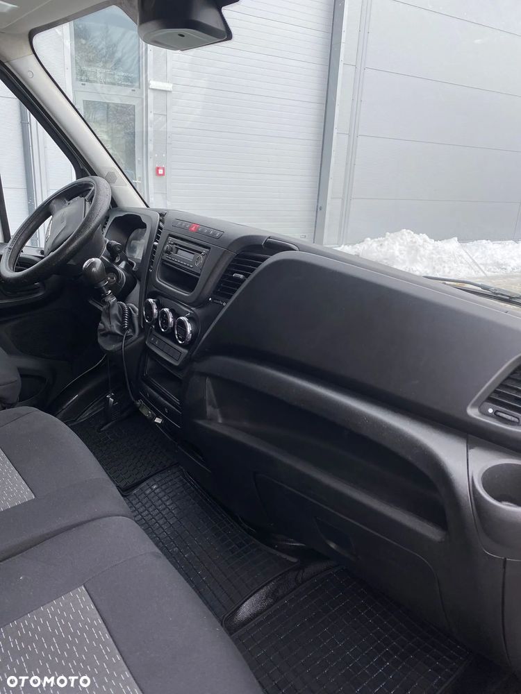 Iveco Daily - 12
