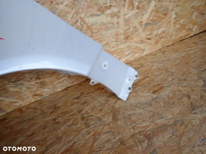 TOYOTA YARIS IV GR błotnik lewy przedni przód - 4