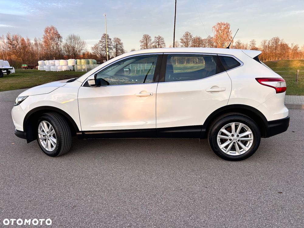 Nissan Qashqai 1.6 DCi Xtronic ACENTA - 3