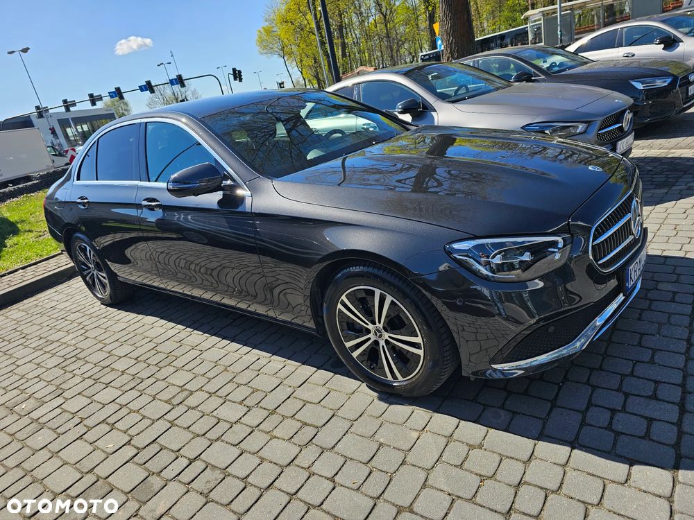 Mercedes-Benz Klasa E - 27
