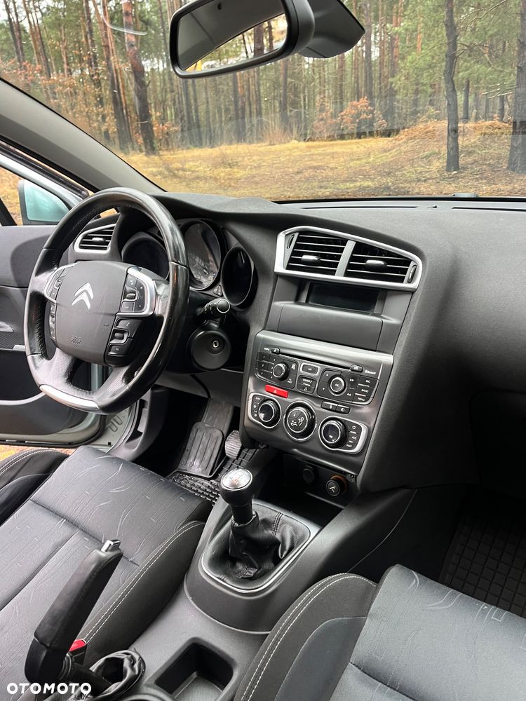 Citroën C4 1.6 VTi Attraction - 18