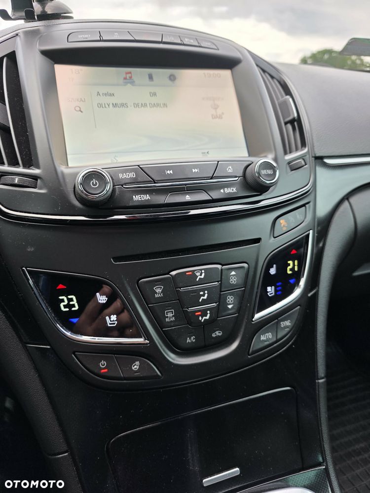 Opel Insignia 2.0 Bi Turbo CDTI 4x4 - 12