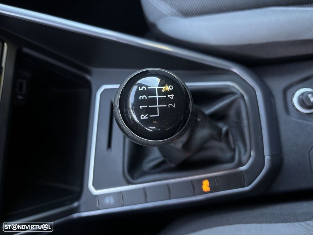VW Polo 1.0 TSI Highline - 23
