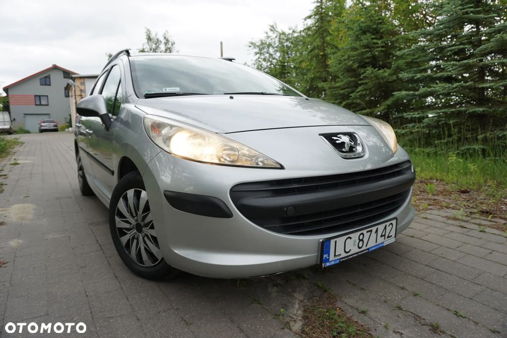 Peugeot 207 1.4 16V Trendy - 12