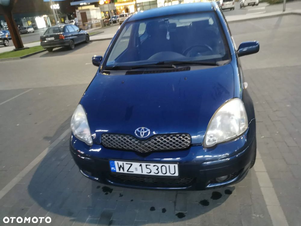 Toyota Yaris 1.4 D-4D Luna - 1