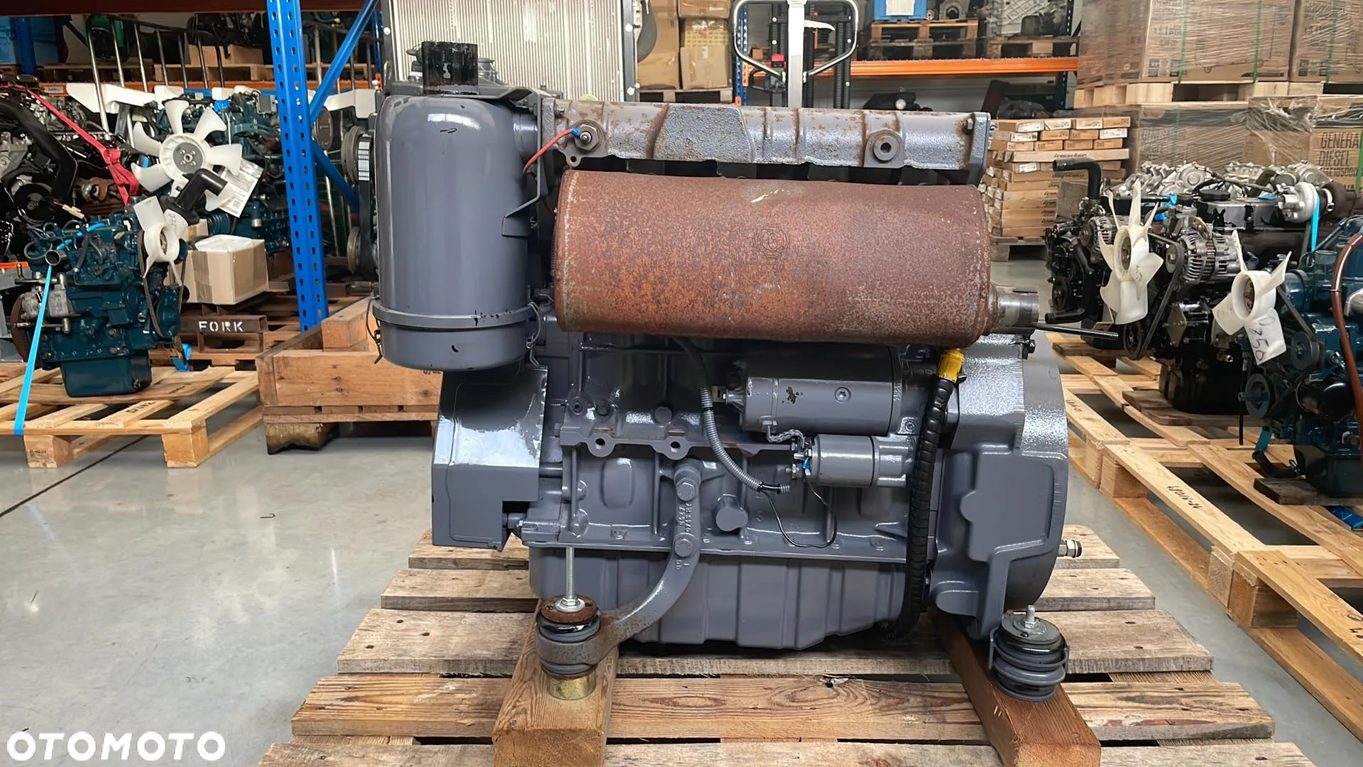 SILNIK DEUTZ F4L 1011 F 37 kW 15 447 zł netto - 4