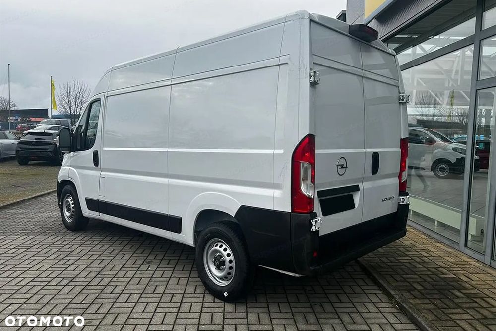 Opel Movano 3.3t L2H2 2.2 120KM - 6