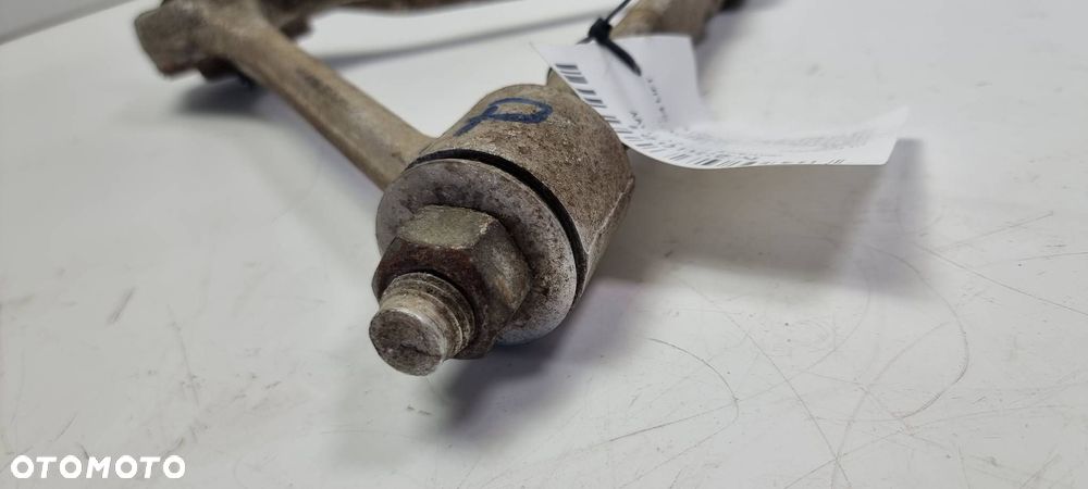 WAHACZ PRZÓD LEWY CHEVROLET CORVETTE C4 LIFT - 2