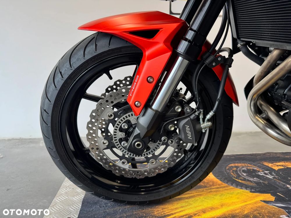 Kawasaki Versys 650 - 18