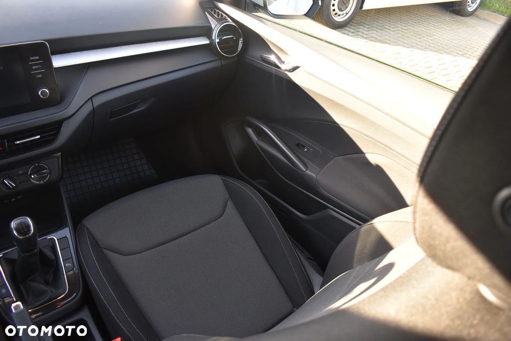 Skoda Fabia 1.0 Ambition - 20