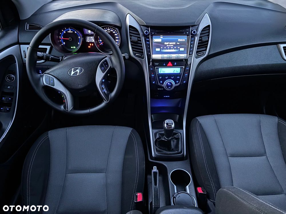 Hyundai i30 i30cw 1.6 CRDi Intro Edition - 7