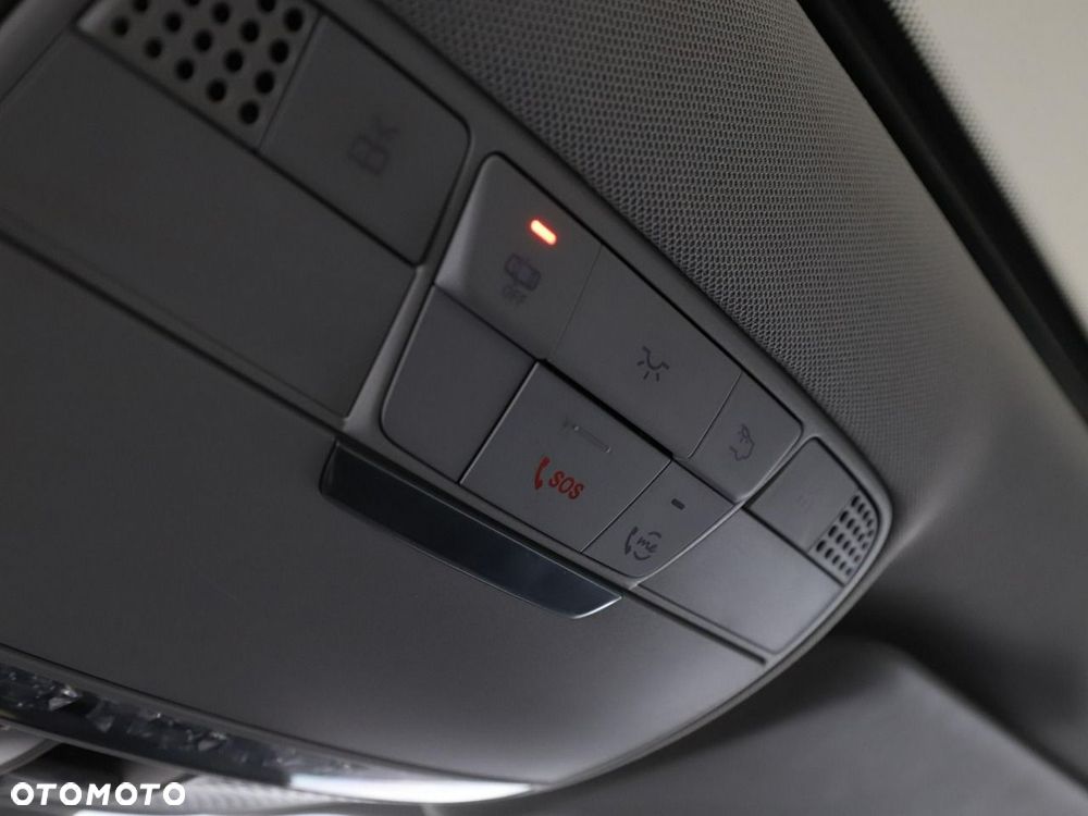 Mercedes-Benz Klasa E 220 d 9G-TRONIC Avantgarde - 40