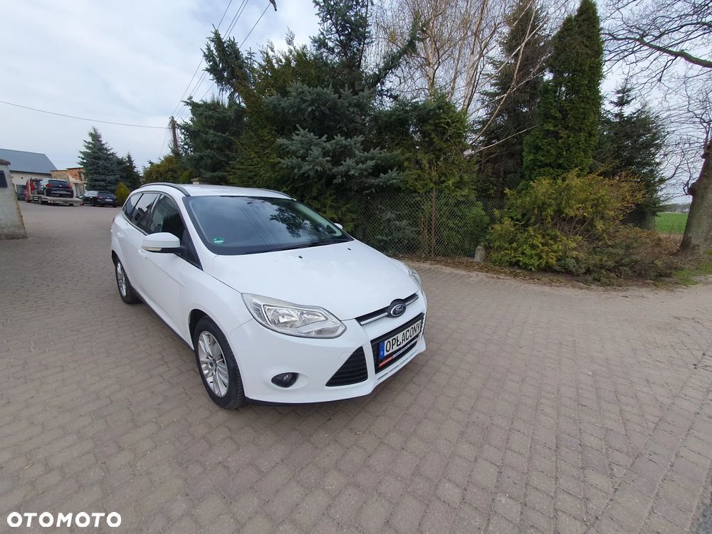 Ford Focus 1.6 TI-VCT Ambiente - 2
