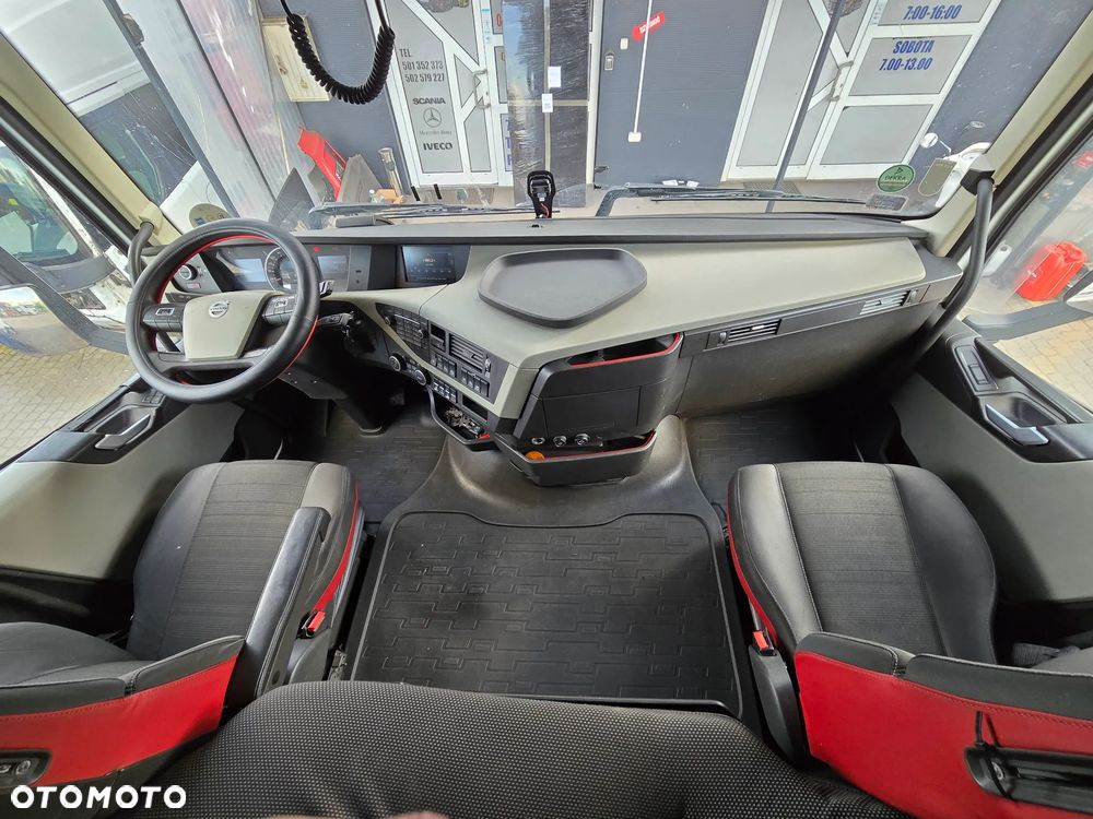Volvo FH 4 500 KM  XXL MEGA - 37