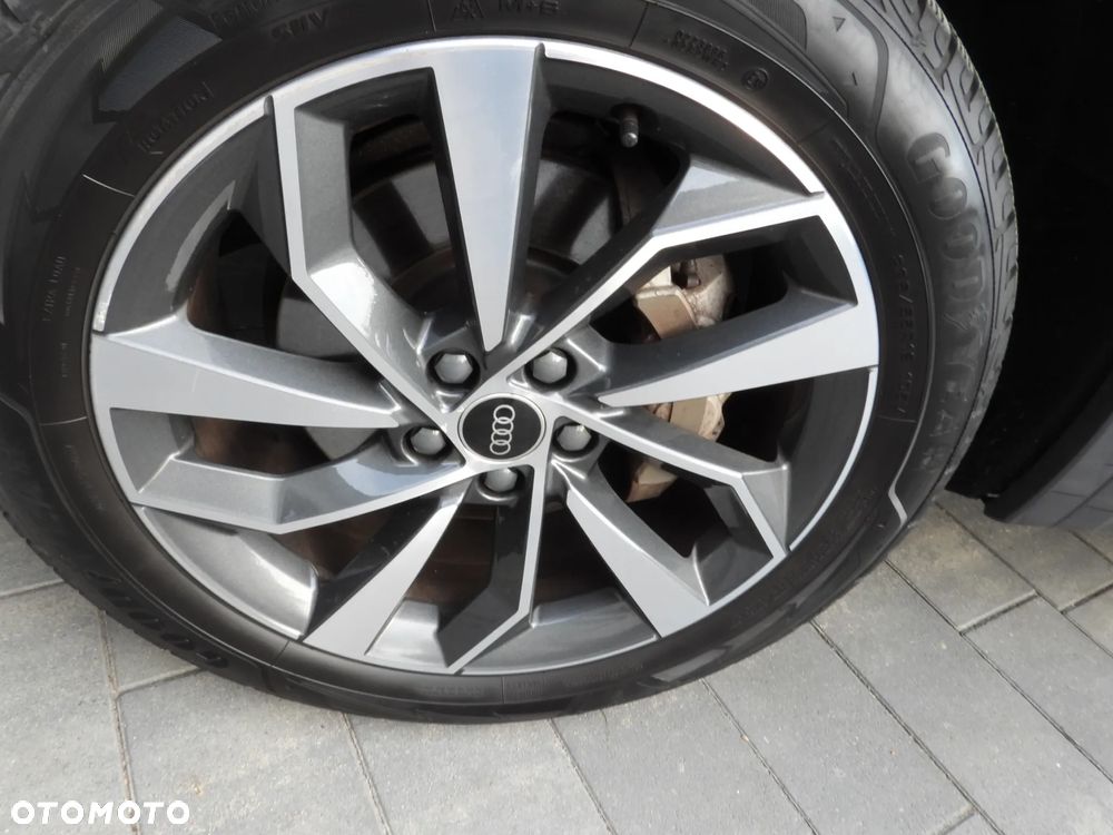 Audi Q5 40 TDI quattro S tronic S line - 13