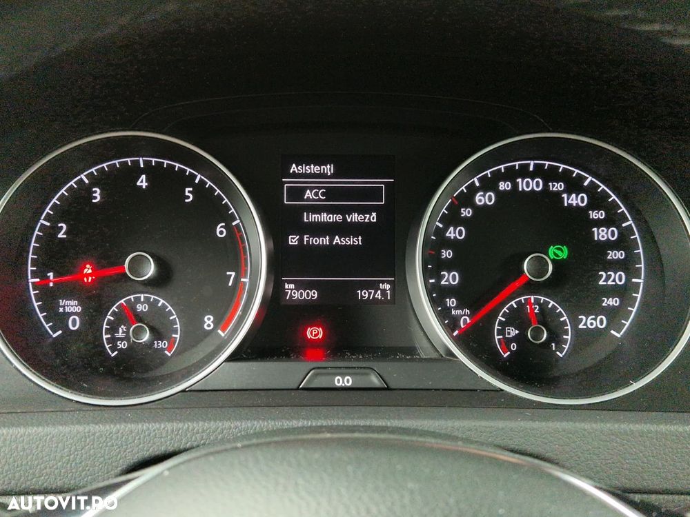 Volkswagen Golf - 16