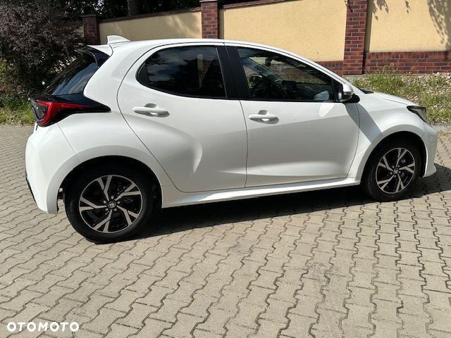 Toyota Yaris 116 1.5 VVT-i Business Edition - 4