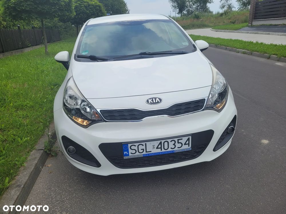 Kia Rio 1.2 Attract - 4