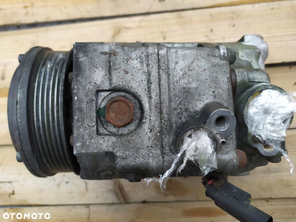 MERCEDES W211 3.0 V6 OM272 SPRĘŻARKA KLIMATYZACJI A0012308111 - 3