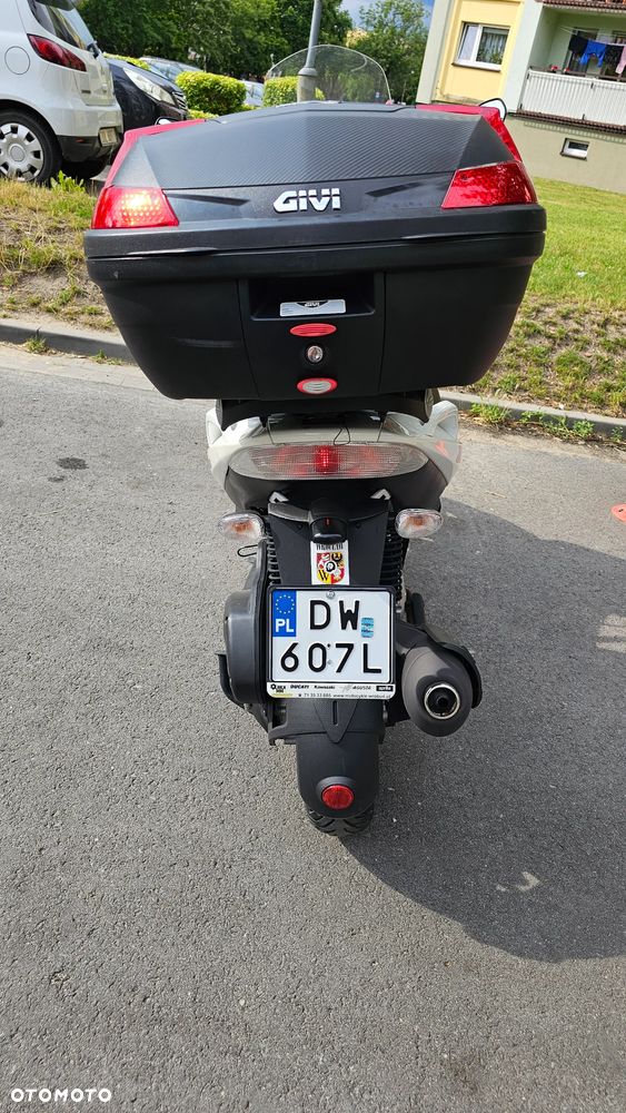 Aprilia SR - 4