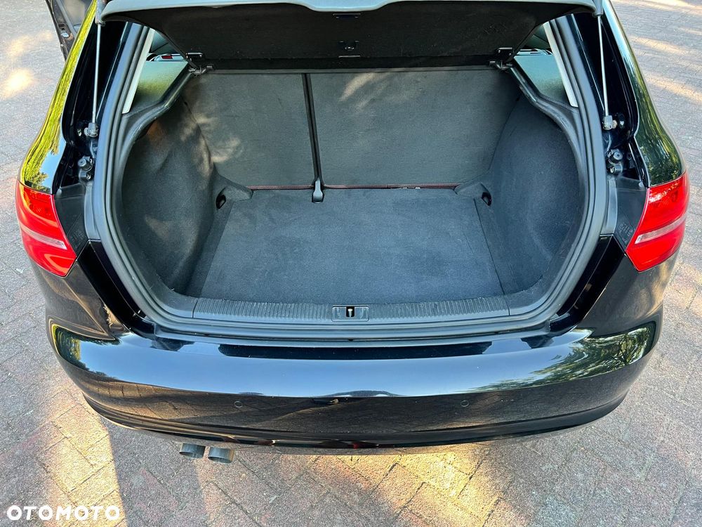 Audi A3 Sportback - 8