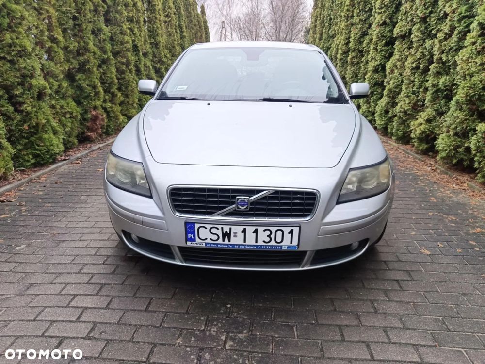 Volvo S40 2.0D Momentum - 4