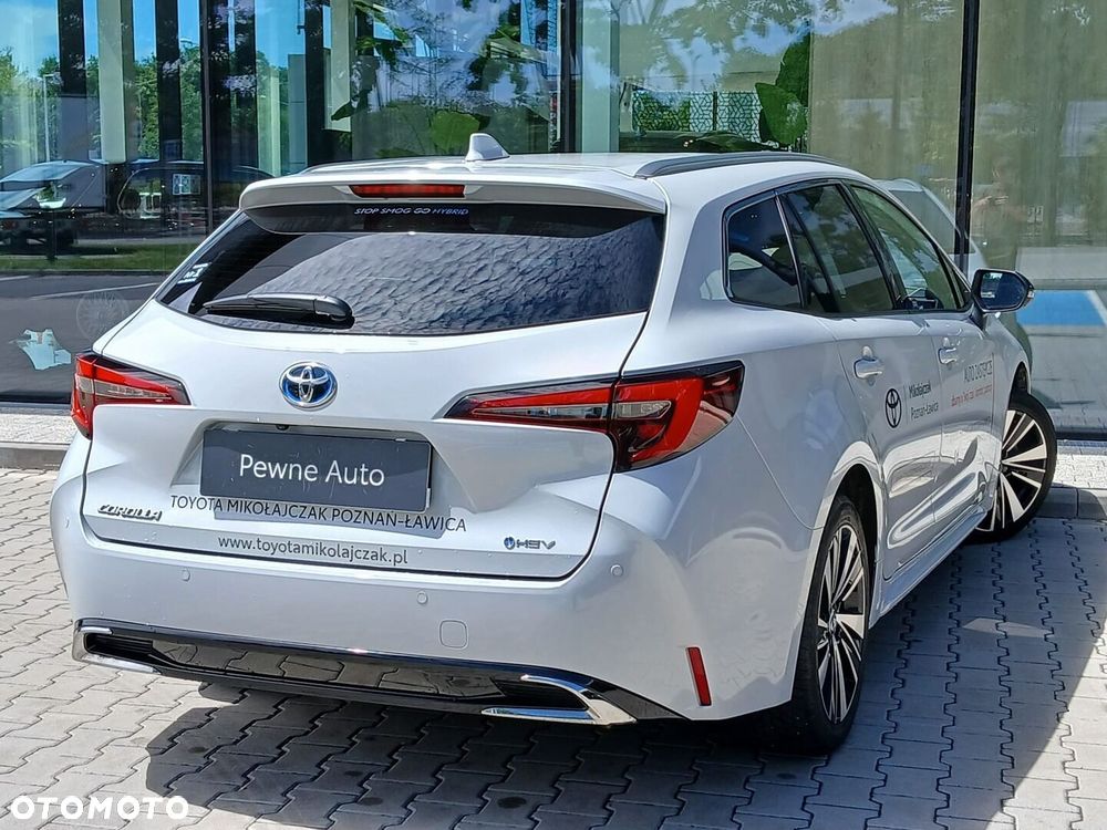 Toyota Corolla 1.8 Hybrid Style - 12