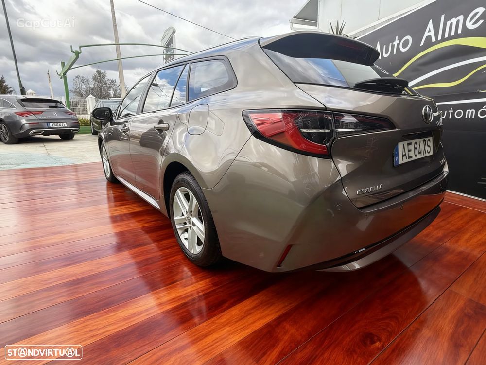 Toyota Corolla Touring Sports 1.8 Hybrid Comfort - 6