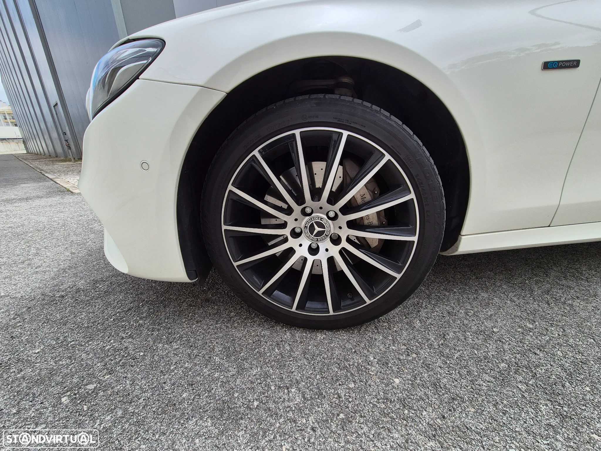 Mercedes-Benz E 300 de Exclusive Line - 12