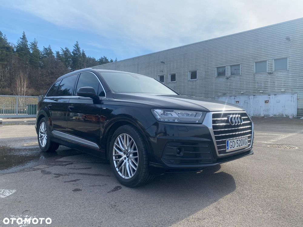 Audi Q7 - 10