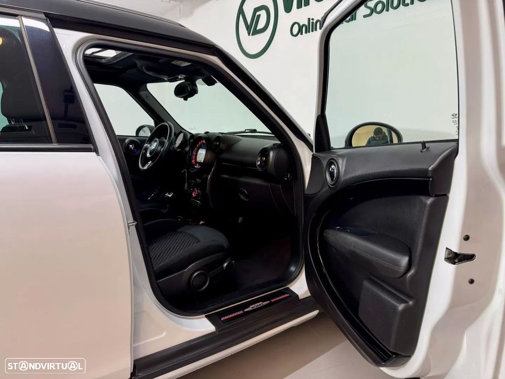 MINI Countryman Cooper D - 48